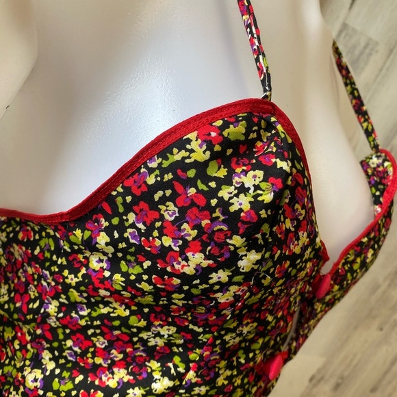 Cute Floral Sweetheart Neckline Dress - Picture 5 of 8